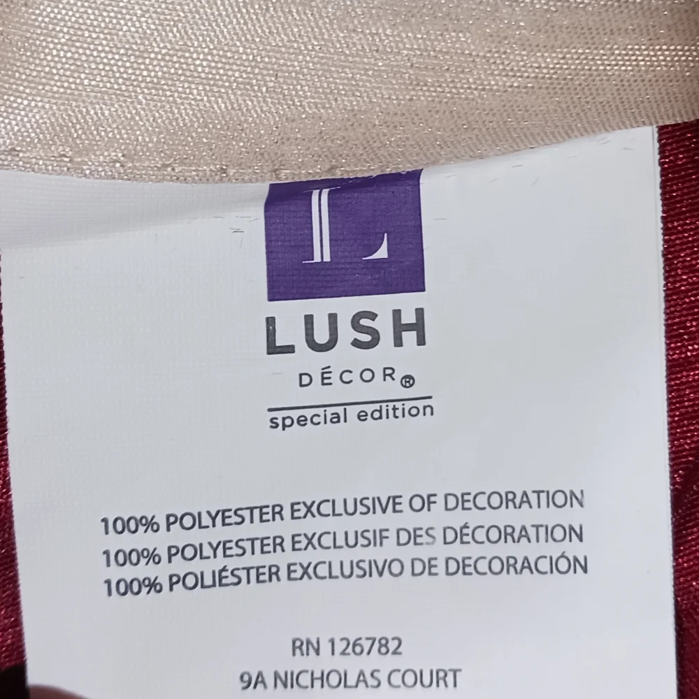 Lush Decor *open nwot*